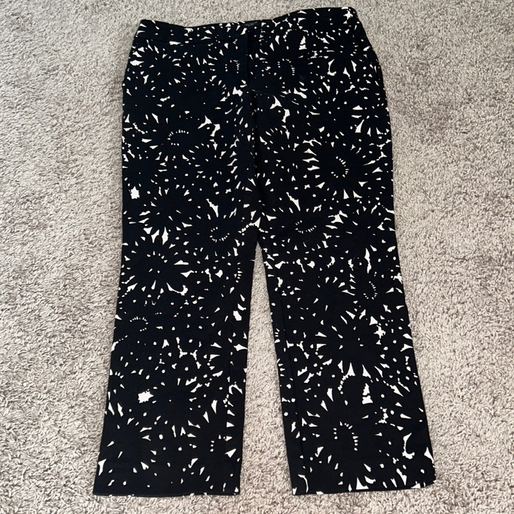 Ann taylor signature black white super stretchy office cropped pants pockets 10